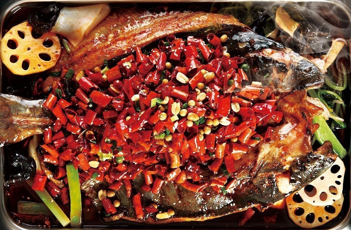 【上海10店通用】爆款来袭！中国烤鱼十大品牌！129元[鱼非鱼]抢门市价220.6元的2～3人烤鱼套餐！健康料理的文化理念+源于自然的食材+海洋主题的用餐环境，创意非凡的“金三角”美味组合！