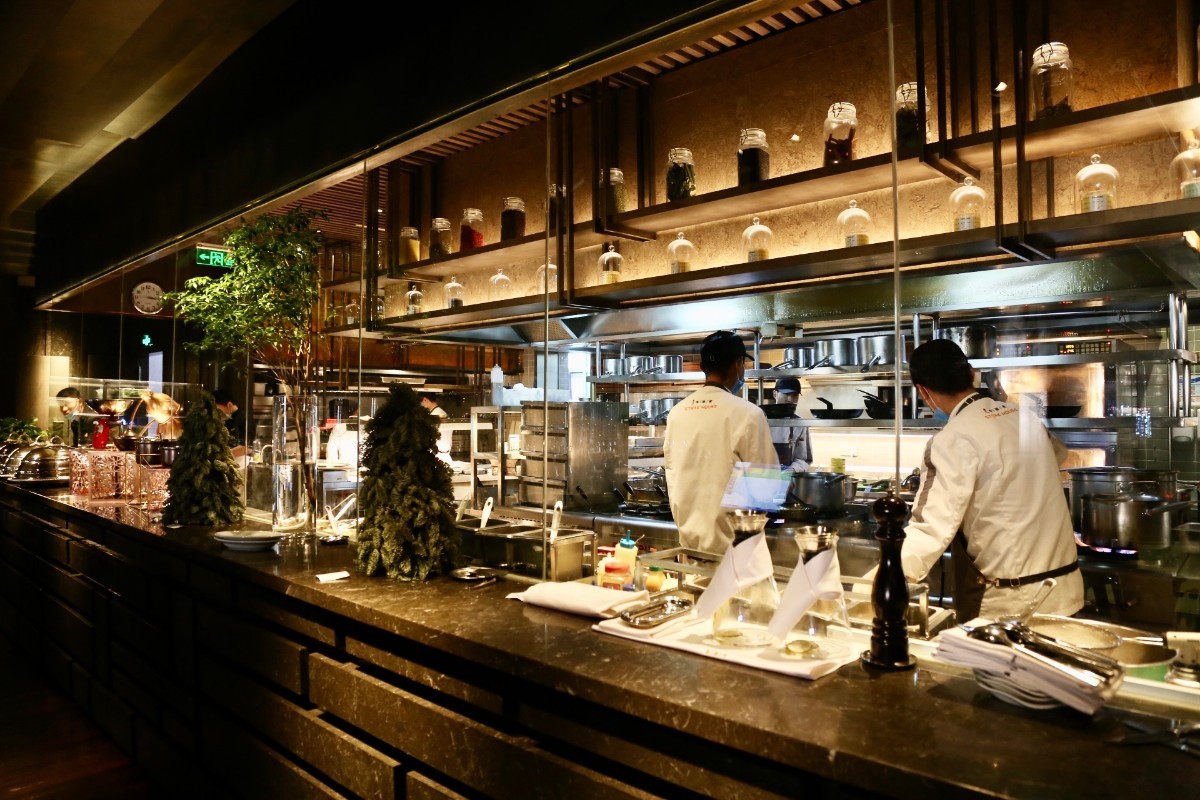 398元抢门市价756元浪漫双人工作日套餐!